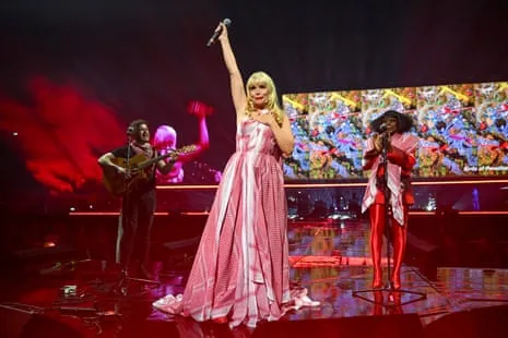 Standing with Palestine: Celebrity-Filled Event Unites Damon Albarn and Many for Palestinian Cause