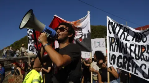 France-Wide Walkouts Break Out In Response to Fiscal Reductions